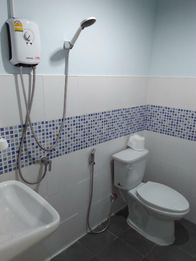 Wattana Home Thong Pha Phum Exteriör bild